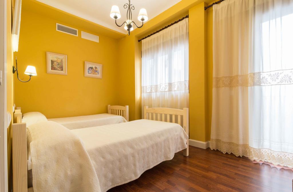 Apartamentos Salmerones Alhama de Granada Værelse billede